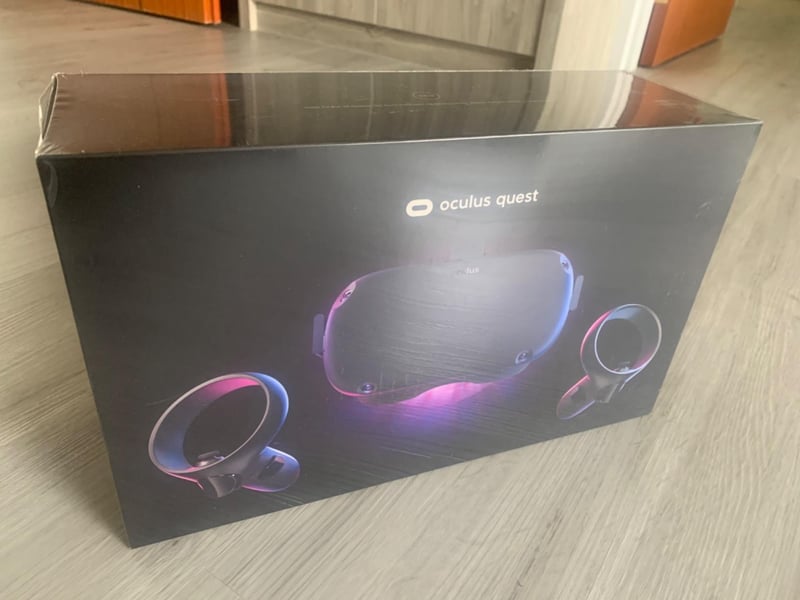 Oculus Quest 64GB VRゲームヘッドセット