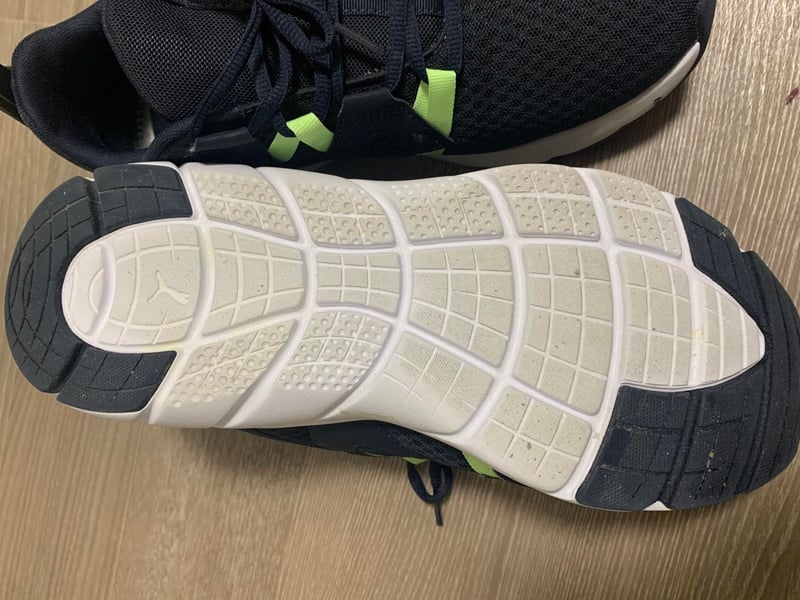 ユニセックス大人向け PUMA SOFTRIDE フレックス バイタル スニーカー