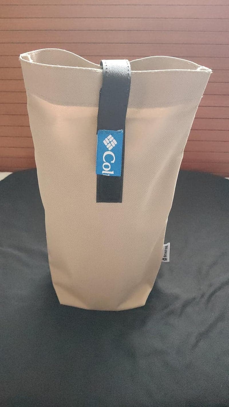 保冷ステンレス製ペットボトルカバー 500ml・600ml・390ml兼用 D-6782