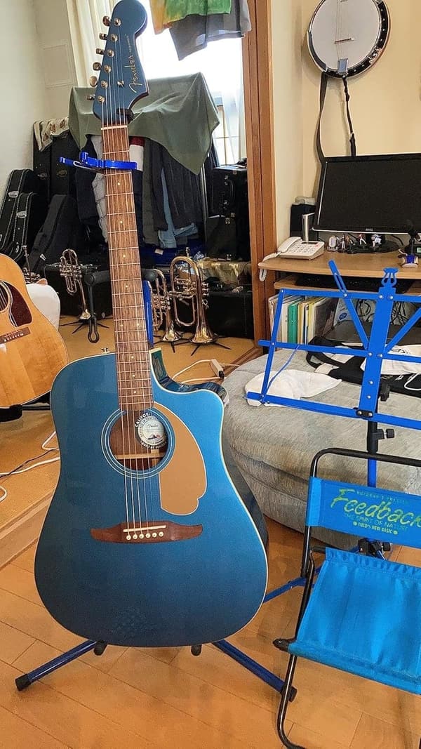 Fender Redondo Mini アコースティックギター (サンバースト、ソフトケース付)