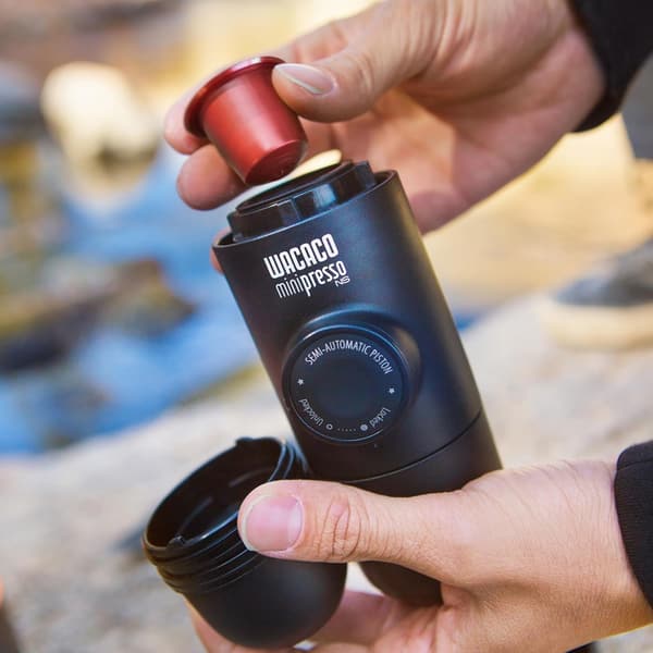 WACACO Minipresso NS ポータブルエスプレッソマシン 旅行用 手動操作