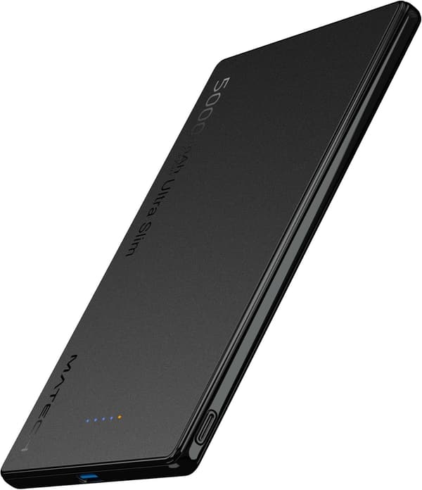 マグセーフ対応超薄型モバイルバッテリー5000mAh(最大出力15W/ブラック)