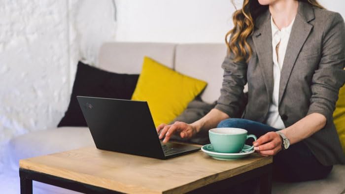 ThinkPad X1 Carbon Gen 8 (2020年モデル) 14型FHD - Core i7/16GB/SSD512GB - Win11/MS Office 2019 (整備済み)