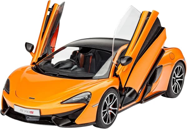 マクラーレン570S プラモデル 1/24スケール - ドイツRevell製