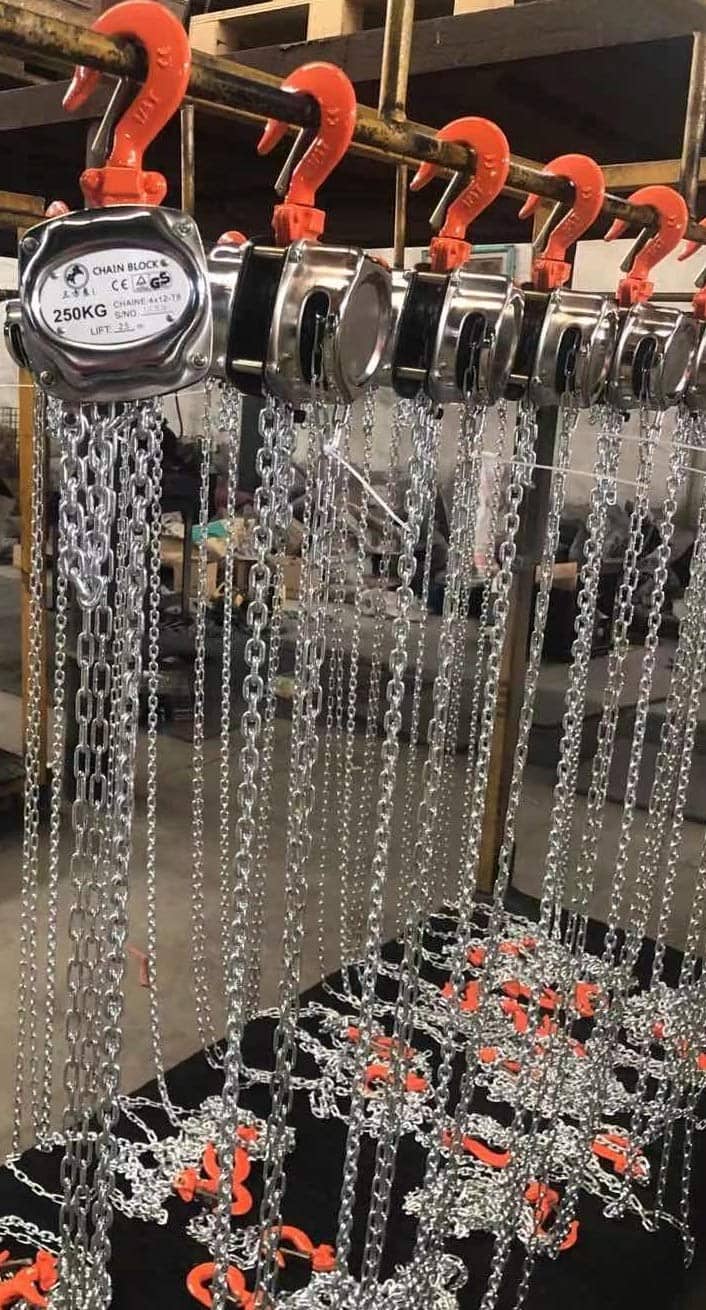 0.25トン軽量チェーンホイスト（2.5mシルバー）吊り上げ荷揚げ用・CE・GS認証付き
