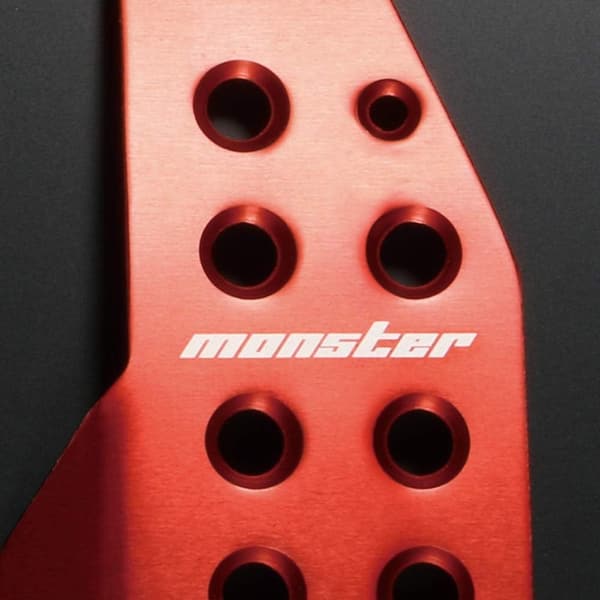 スイフトスポーツ[ZC33] MT車用 レッドアルマイト ペダルカバー