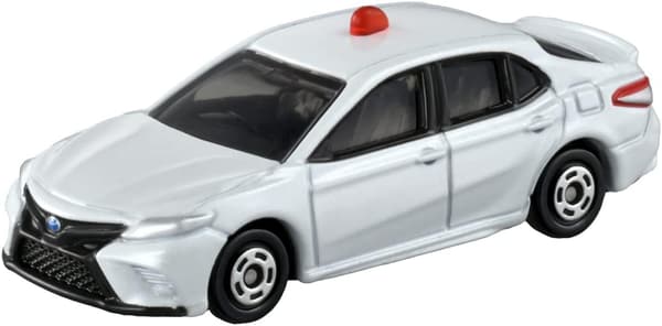 トミカ No.31 トヨタカムリスポーツ 覆面パトカー ミニカー 3歳以上用
