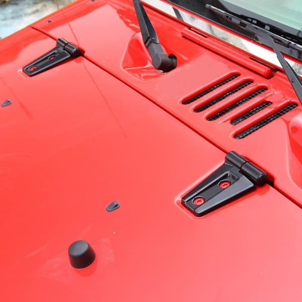 ジープラングラー JK/JKU用エンジンフードヒンジカバー トリム(2007-2018年式 ブラック)