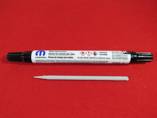 ダッジ・ラム/クライスラー/ジープ用グロスブラックホイールタッチアップペイント PX8 OEM