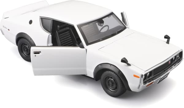 1973日産スカイライン2000GT-R KPGC110 1/24ダイキャストミニカー（ホワイト）