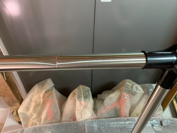 軽自動車用アイリスオーヤマ ステンレス製タイヤラック カバー付 耐荷重120kg ブラック