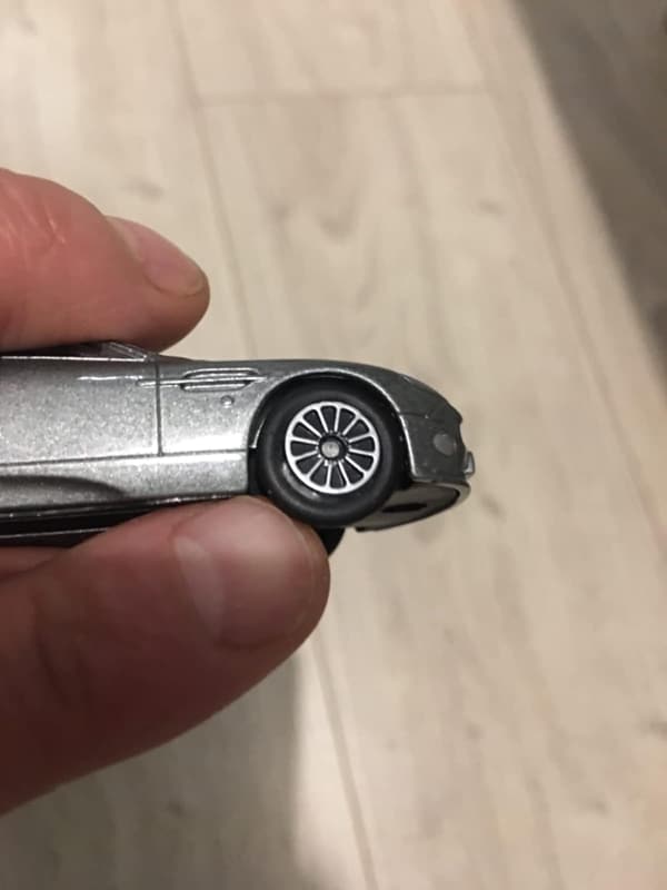 007 ボンドカーコレクション アストンマーチン （1/43 コーギー製）