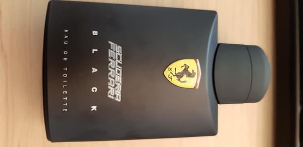 フェラーリ ブラック EDT 125ml（並行輸入品）