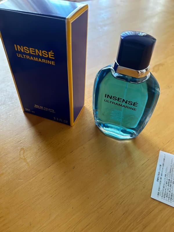 ジバンシイ ウルトラマリン EDT スプレー 100ml 単品