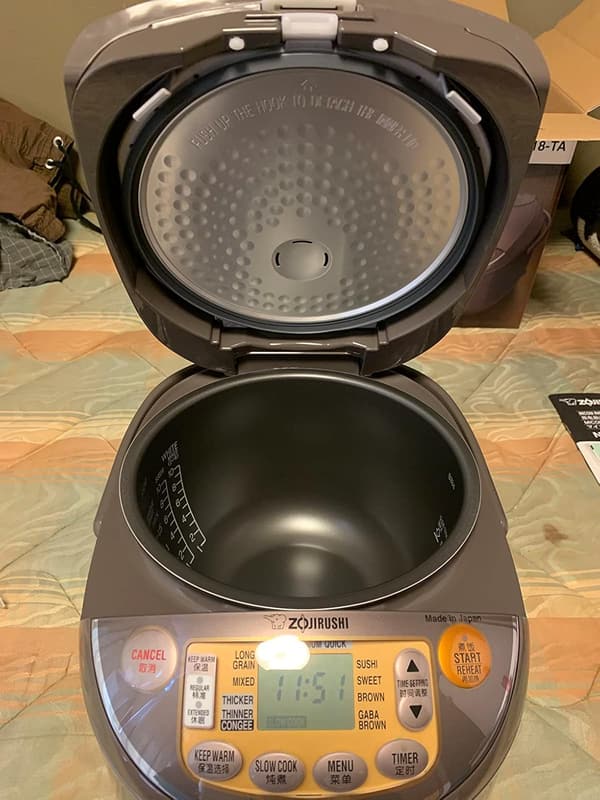 海外向け象印炊飯器 極め炊き 10合 220-230V NS-YMH18