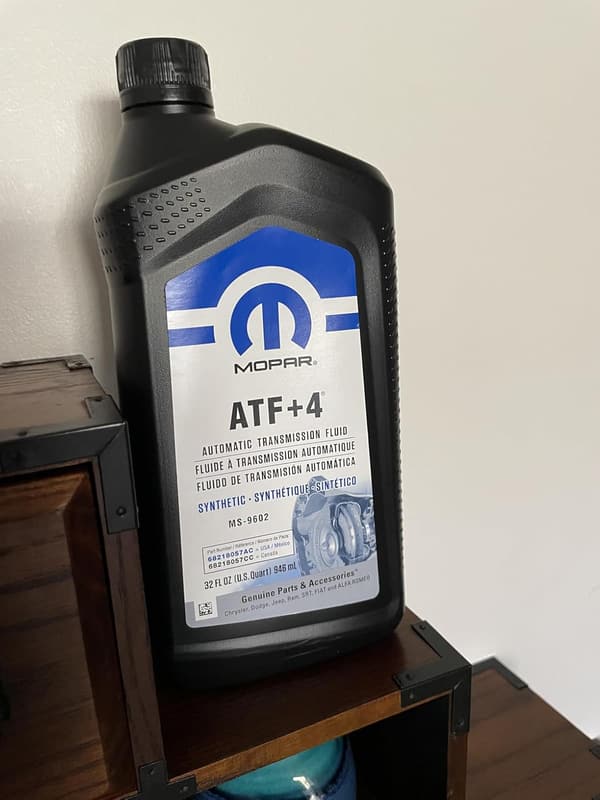 ATF-4 自動トランスミッションオイル 1L