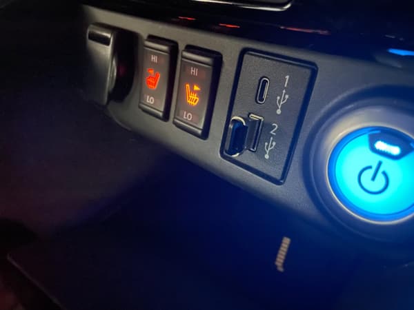 GIGASTONE 128GB USBメモリ Z90 超高速転送 120MB/s 軽量・金属製